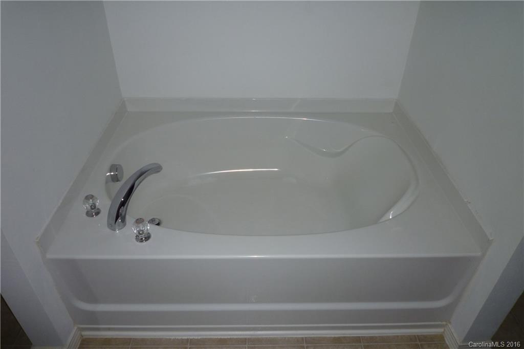 McIntyre - Residential Lease