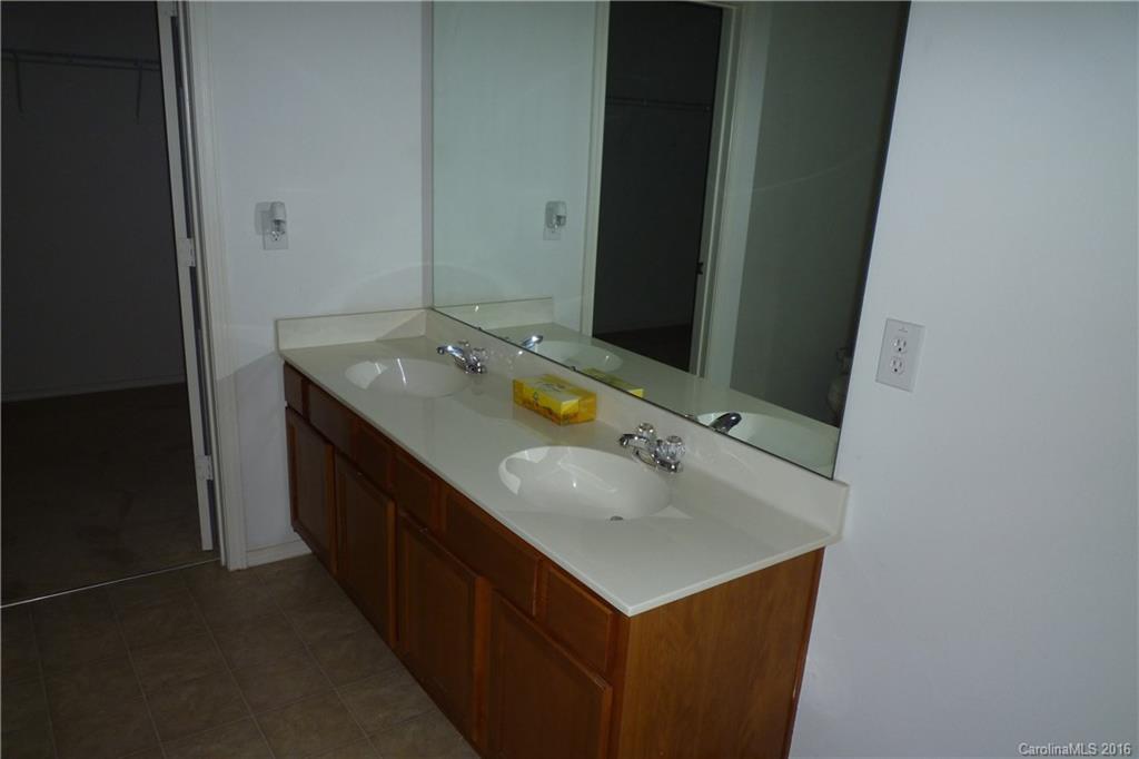 McIntyre - Residential Lease