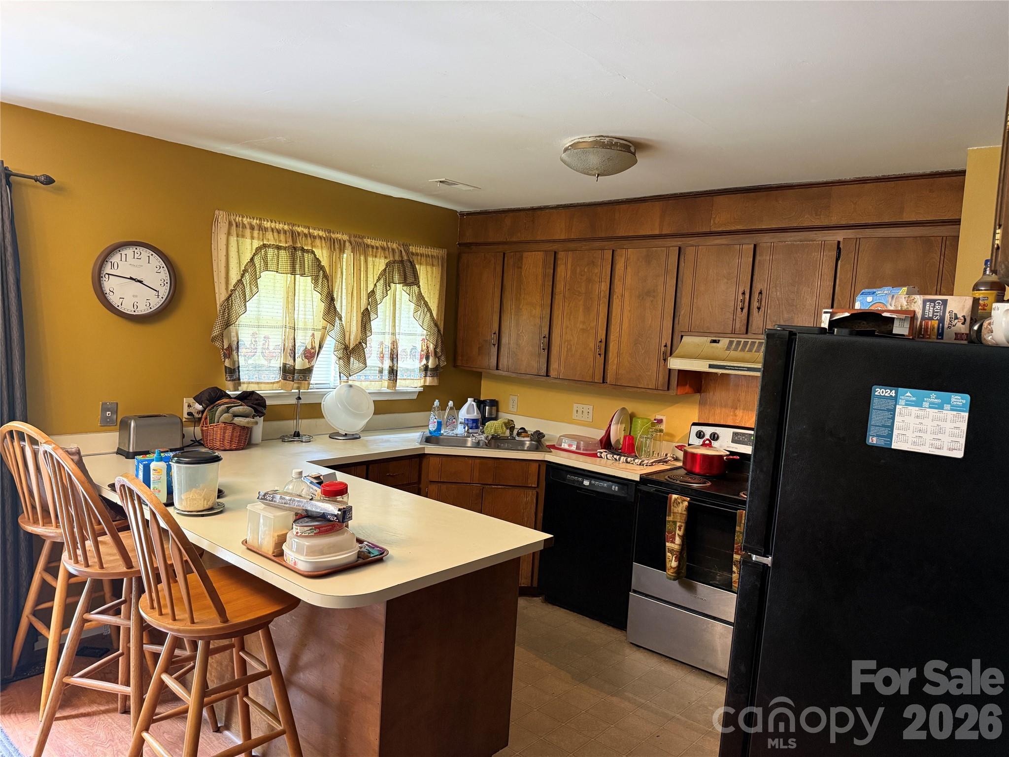 6000 Crosswood Court