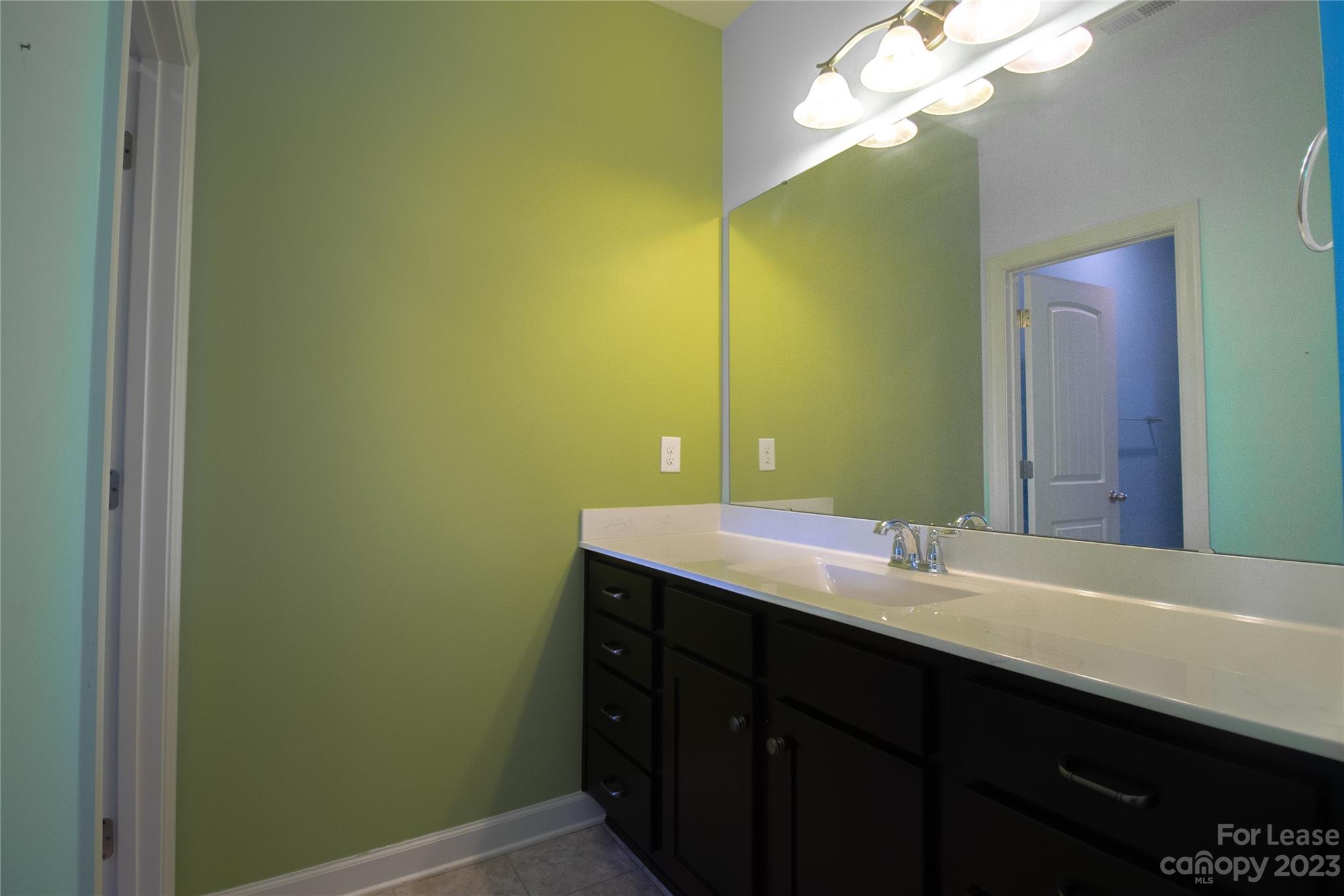 Churchill Farms - Residential Lease