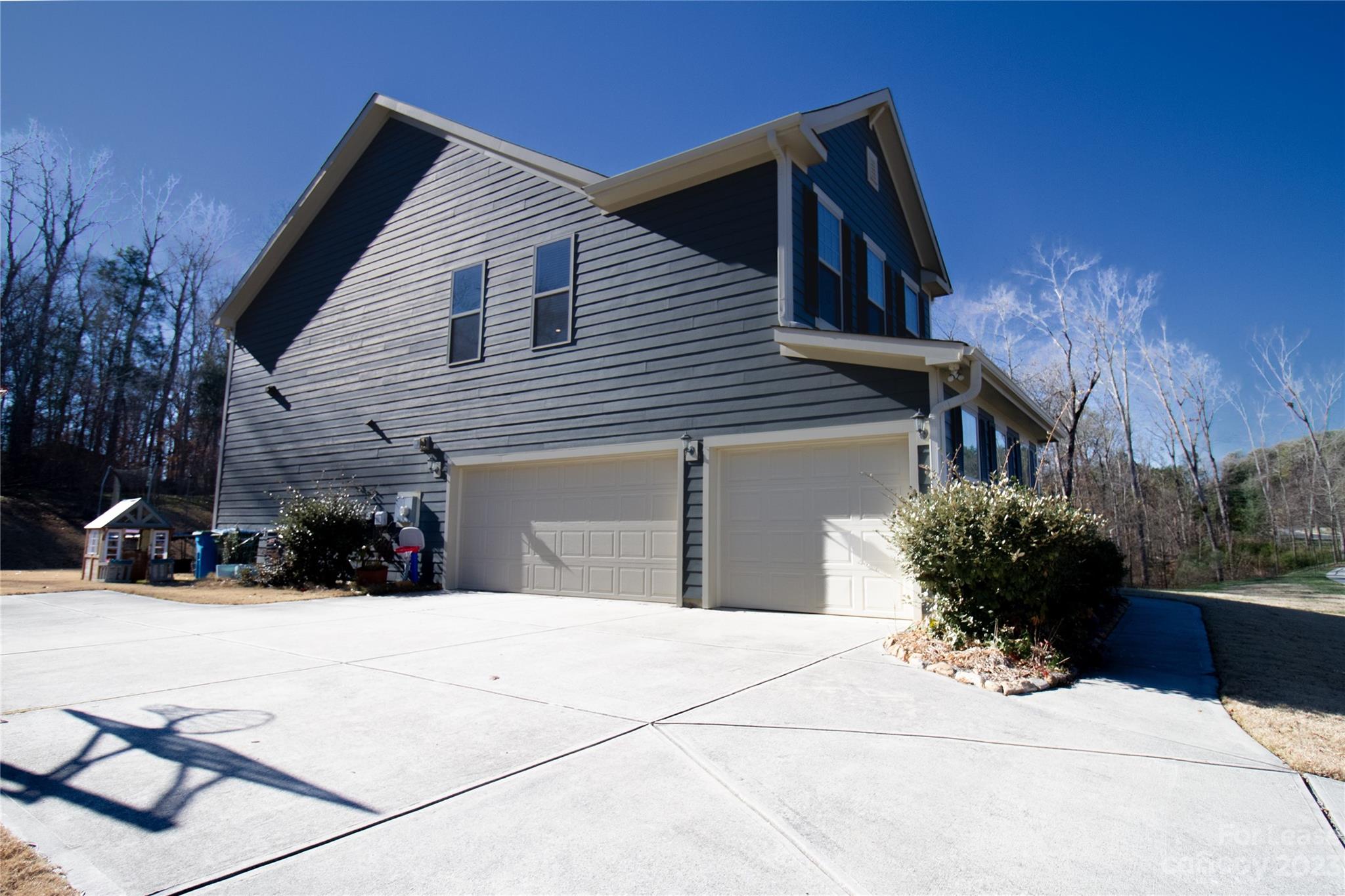 Churchill Farms - Residential Lease