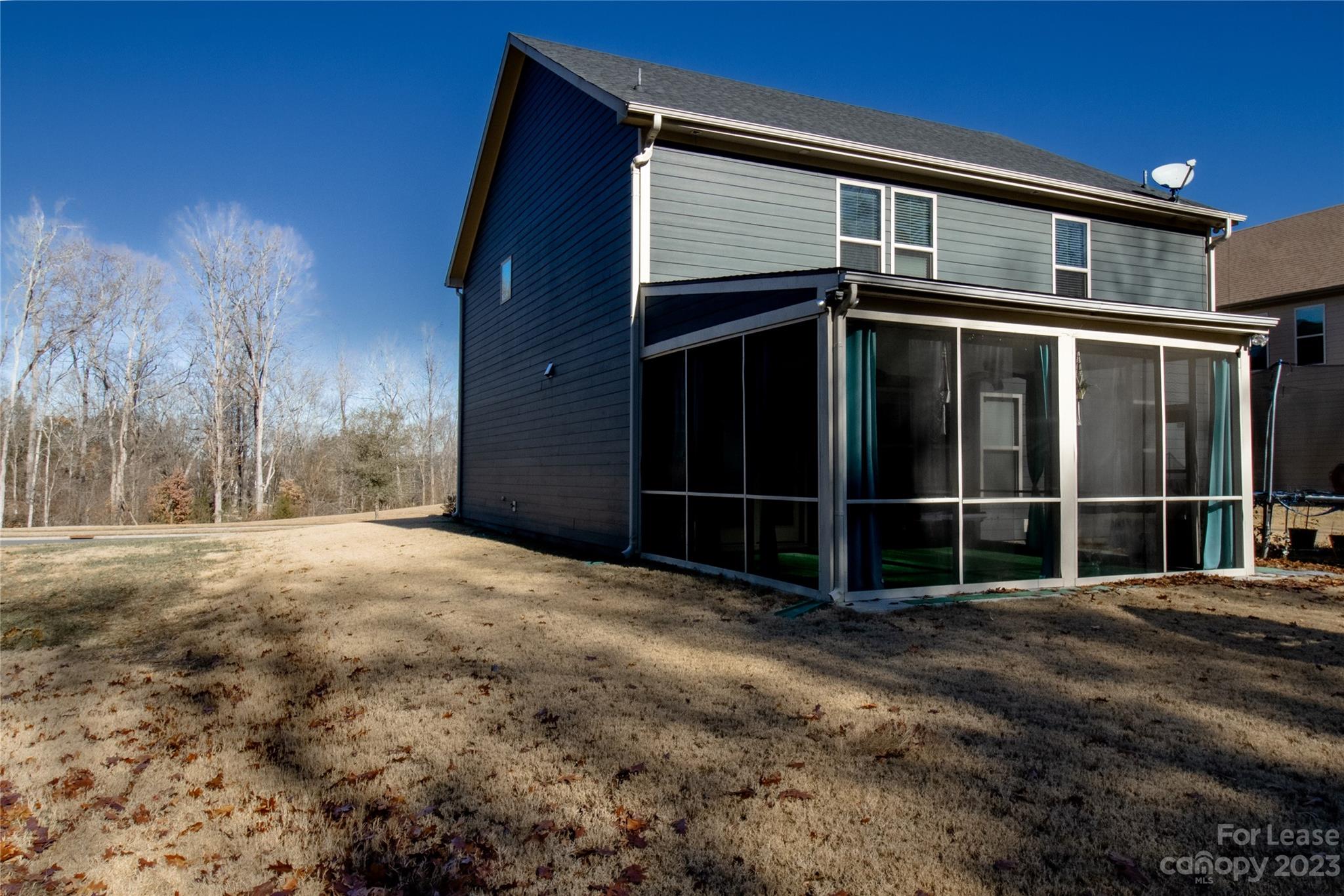 Churchill Farms - Residential Lease