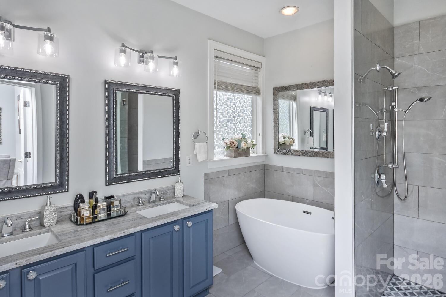 Biltmore Lake - Residential