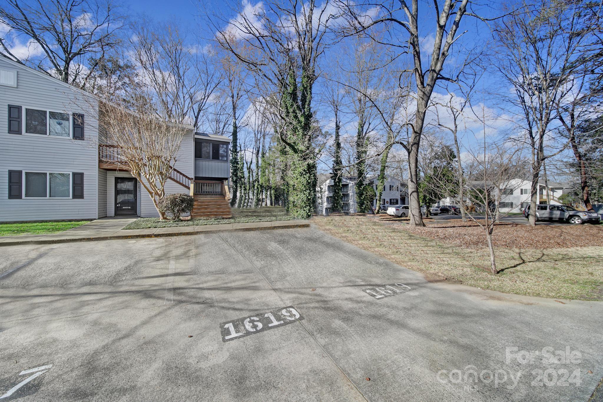 Hunters Chase - Residential