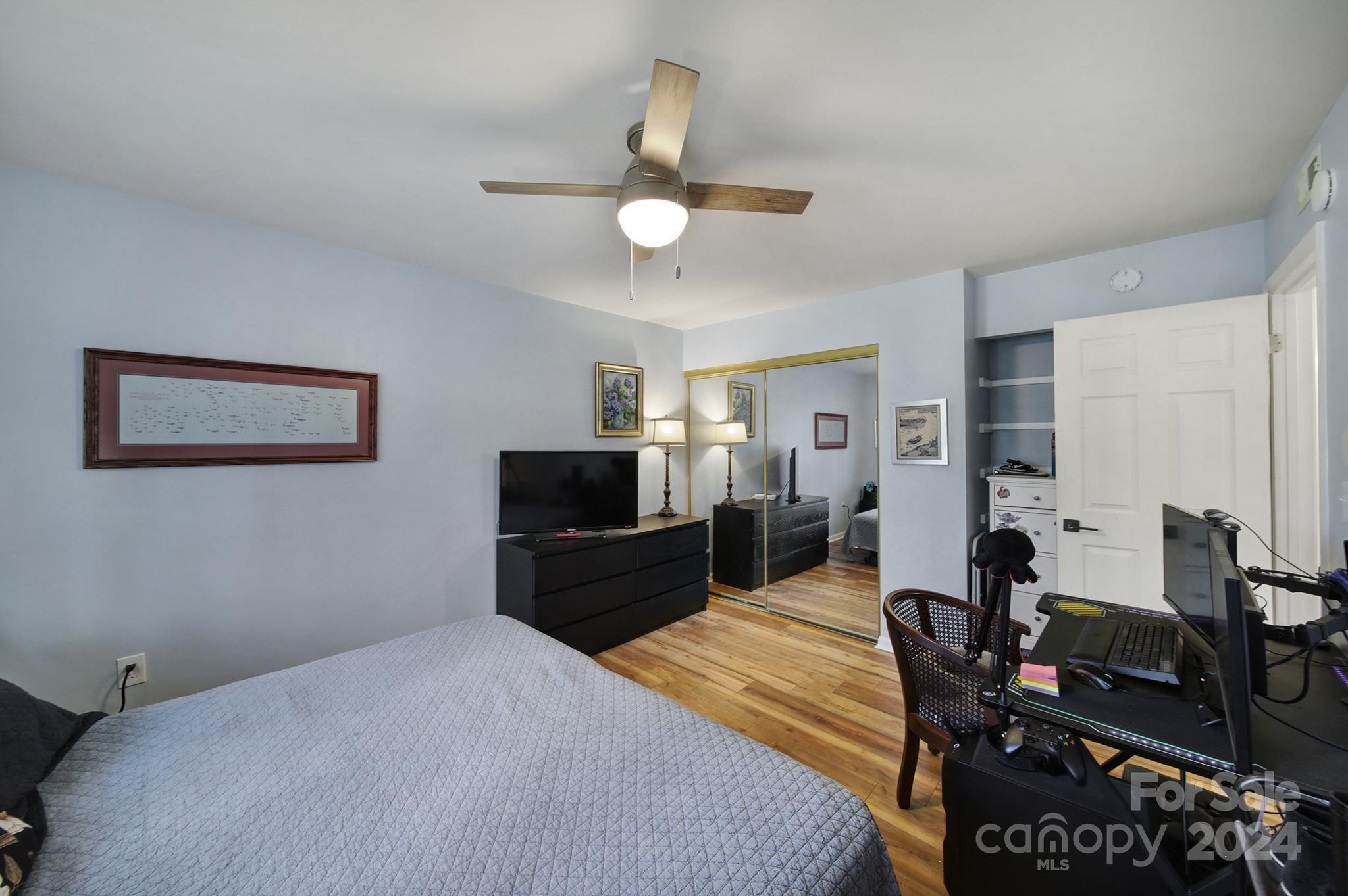 Hunters Chase - Residential