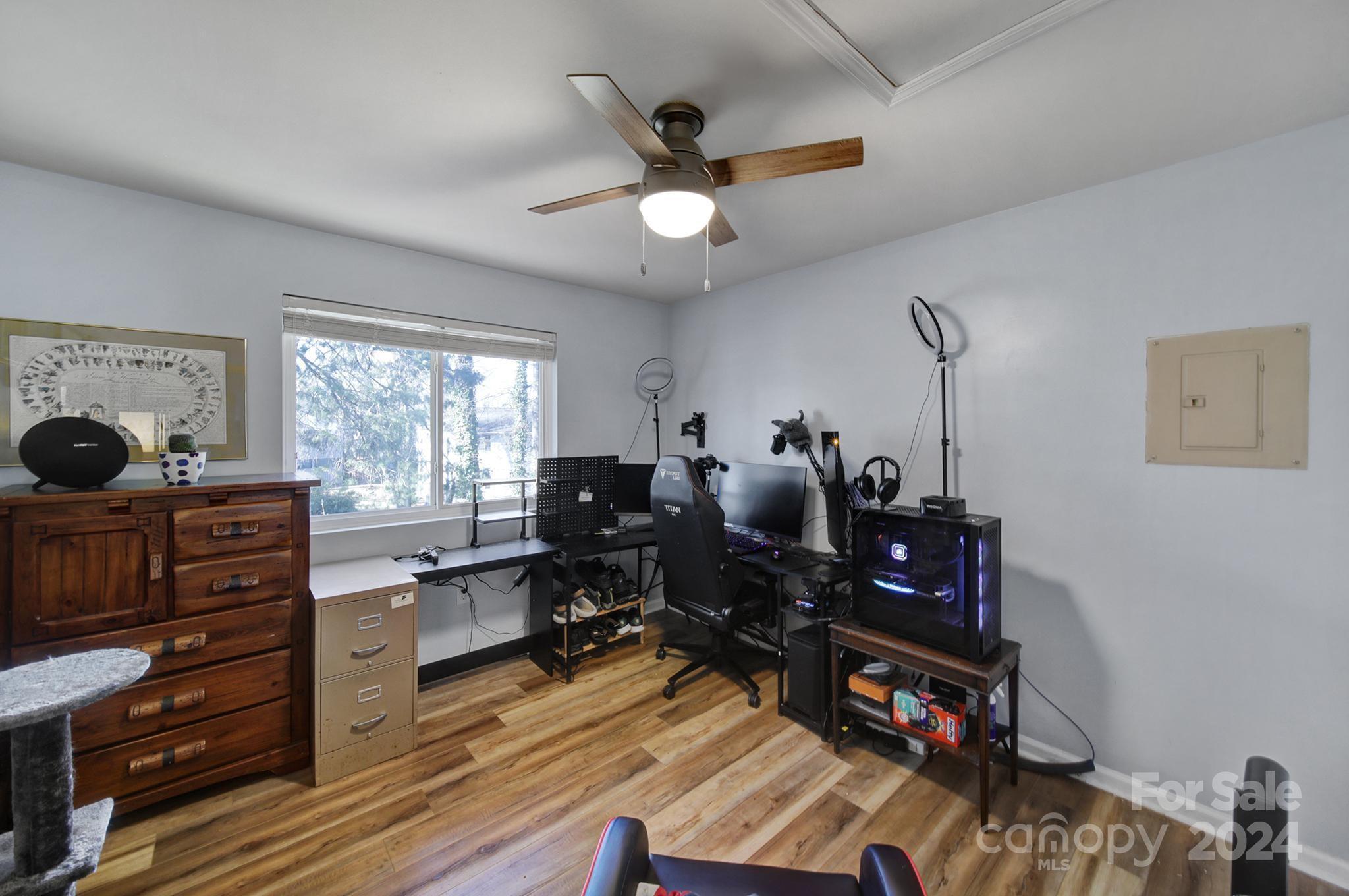 Hunters Chase - Residential