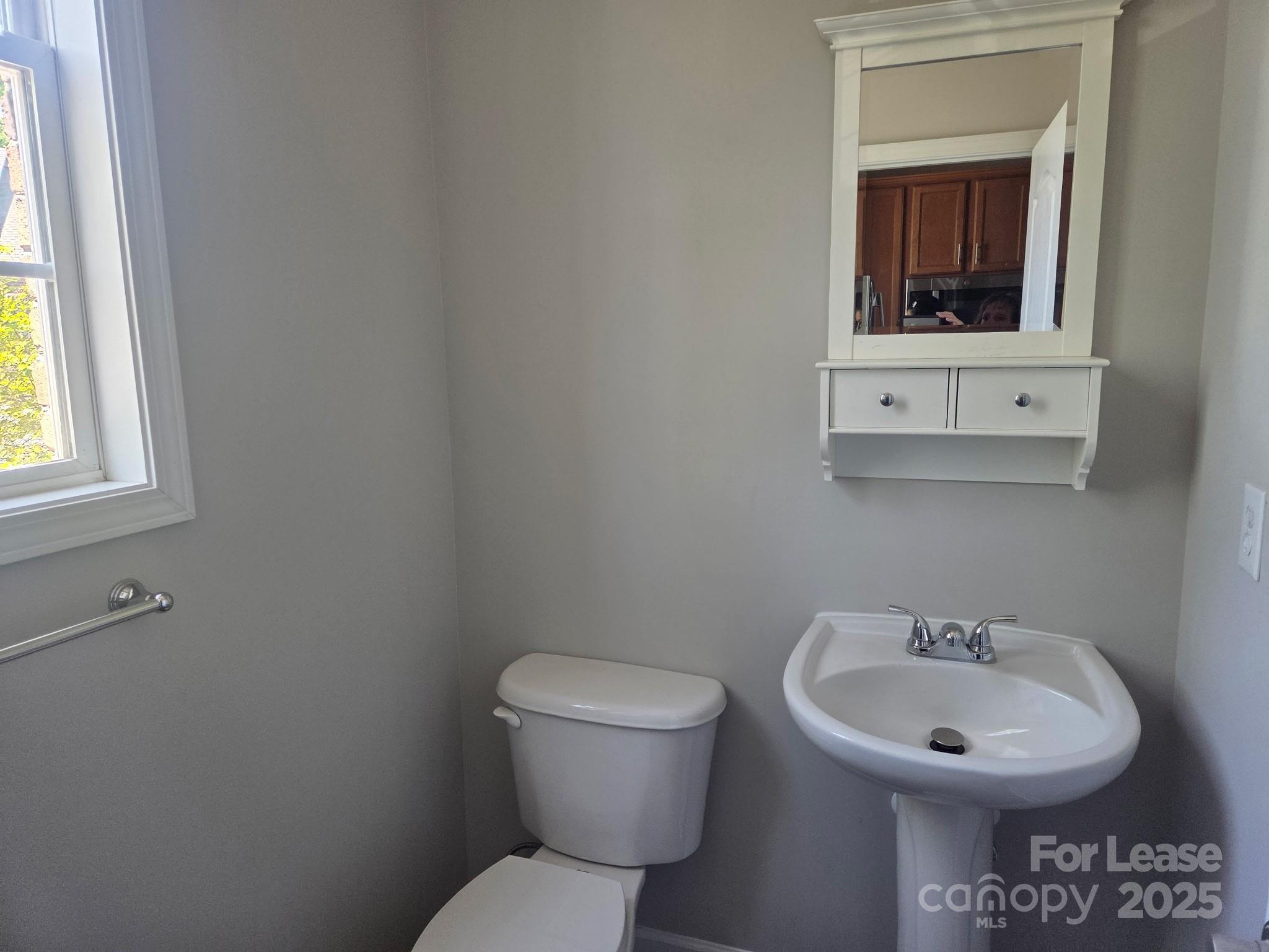 Meeting Street Townhomes - Residential Lease