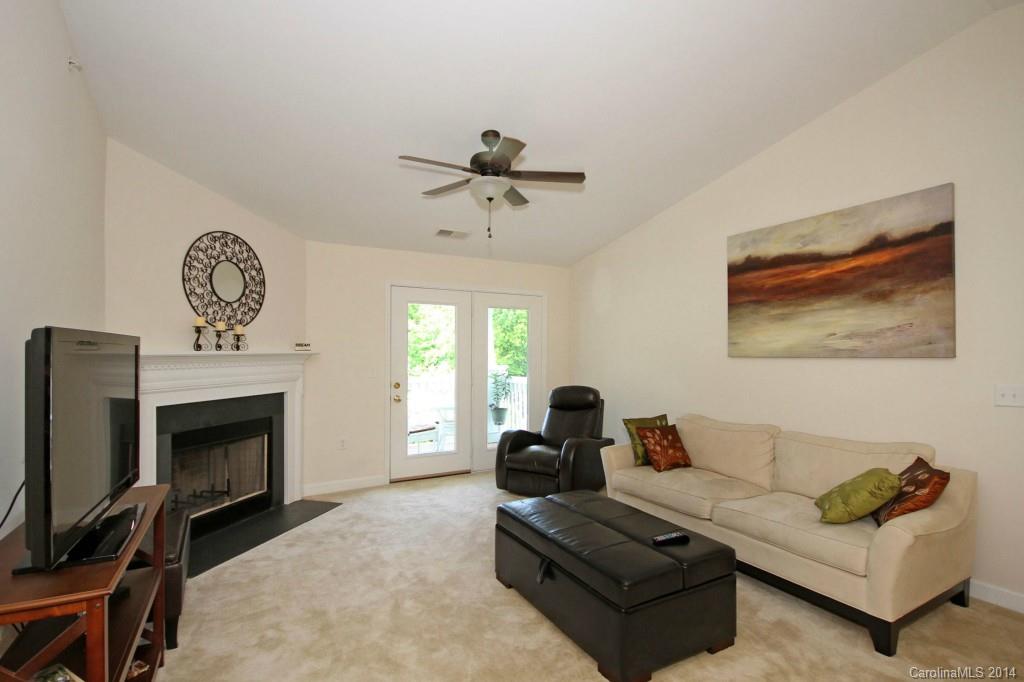 Alexander Chase - Residential Lease