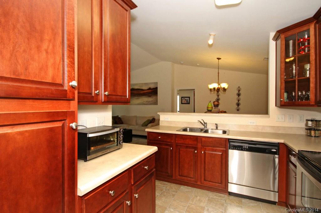 Alexander Chase - Residential Lease
