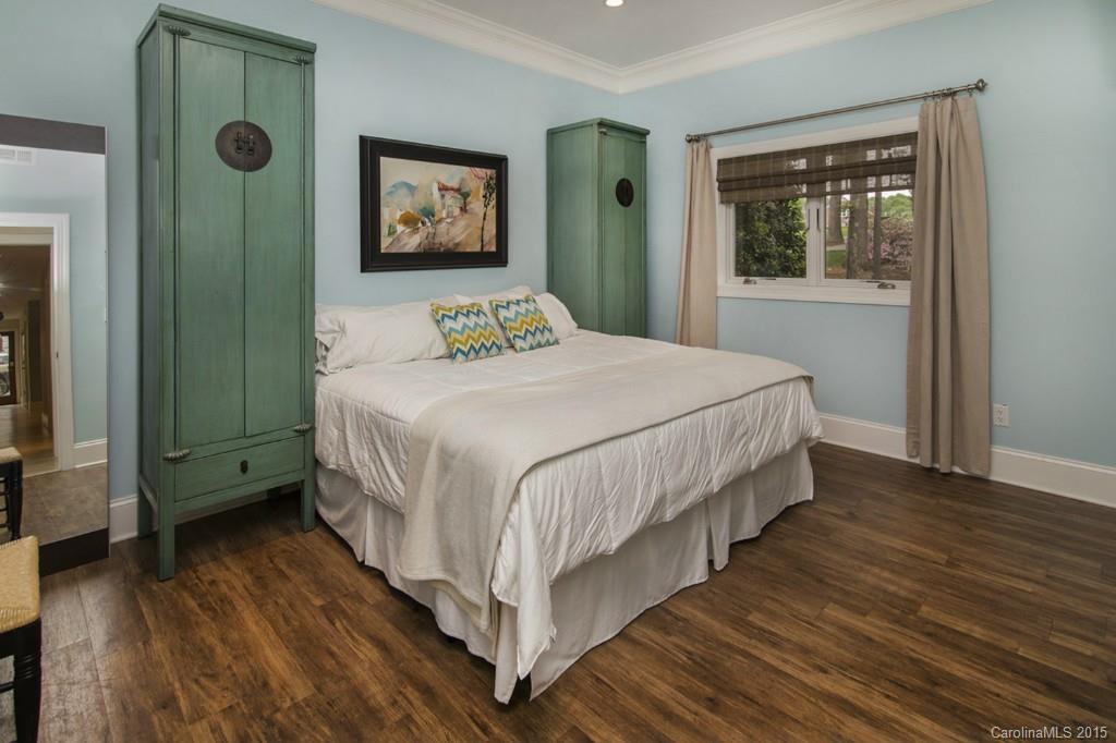 Country Club Shores - Residential