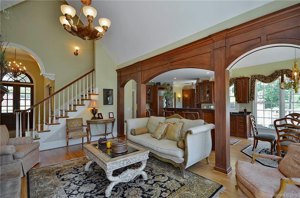 Rumbling Bald on Lake Lure - Residential