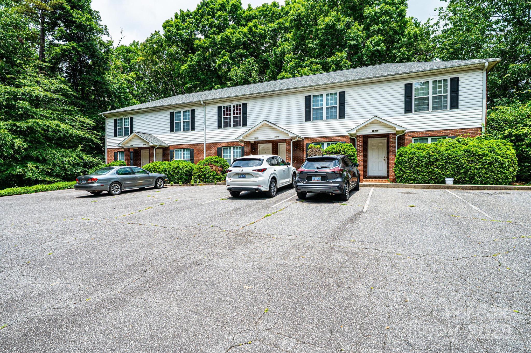 1009 22nd Street NE A-E