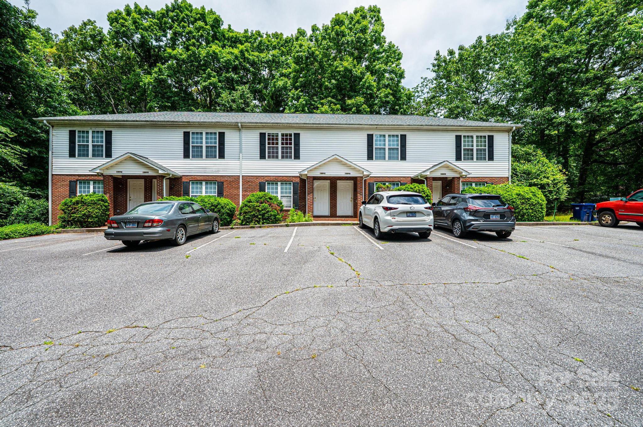 1009 22nd Street NE A-E
