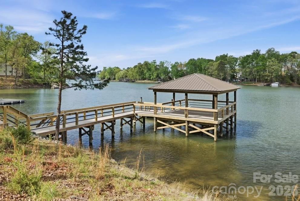 The Coves on Lake Wylie - Residential