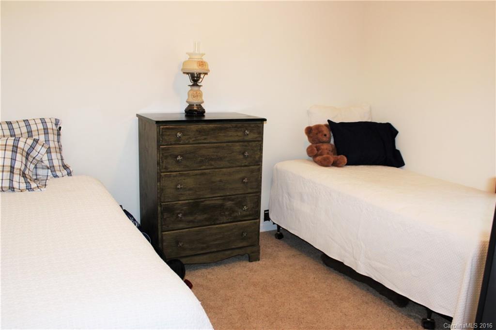 Creekside Village - Residential