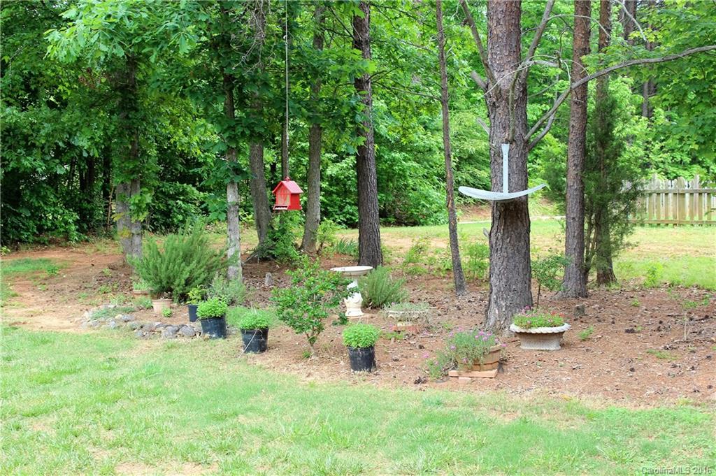 Creekside Village - Residential