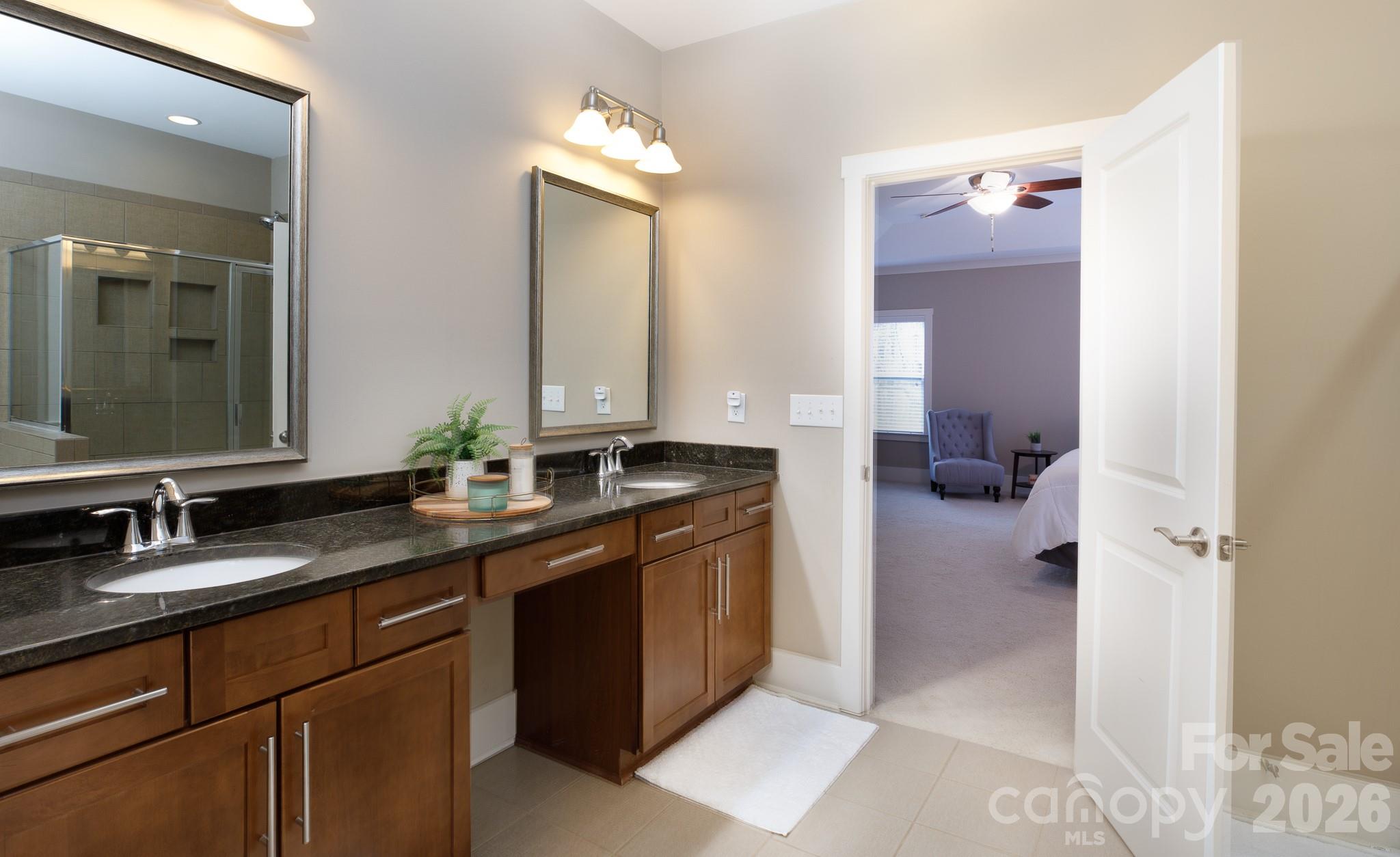 Lake Ridge - Residential