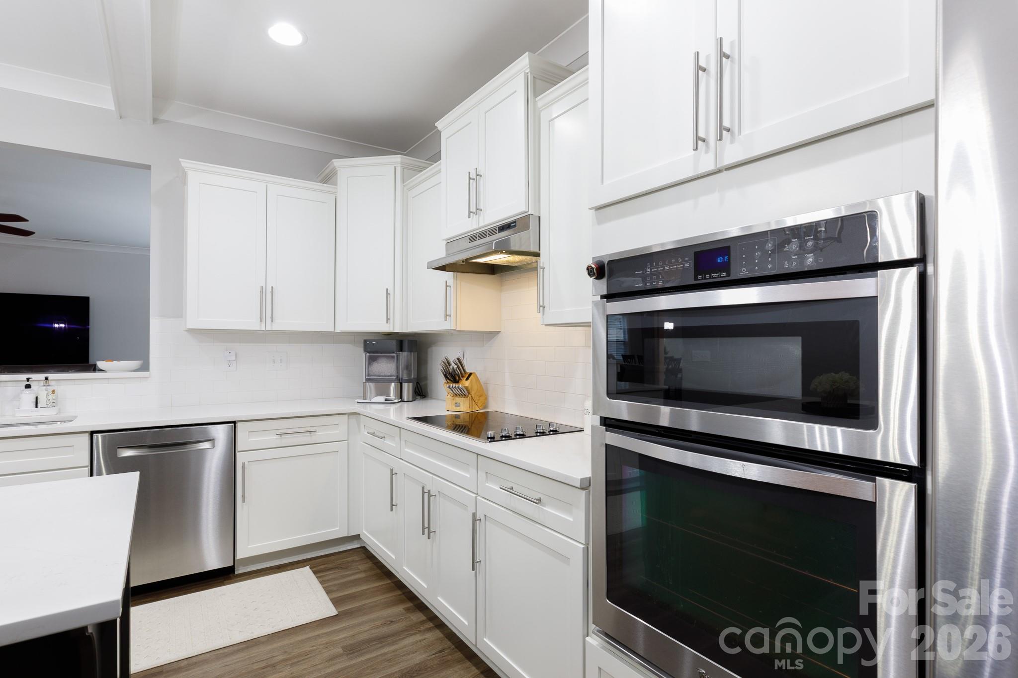 Lake Ridge - Residential