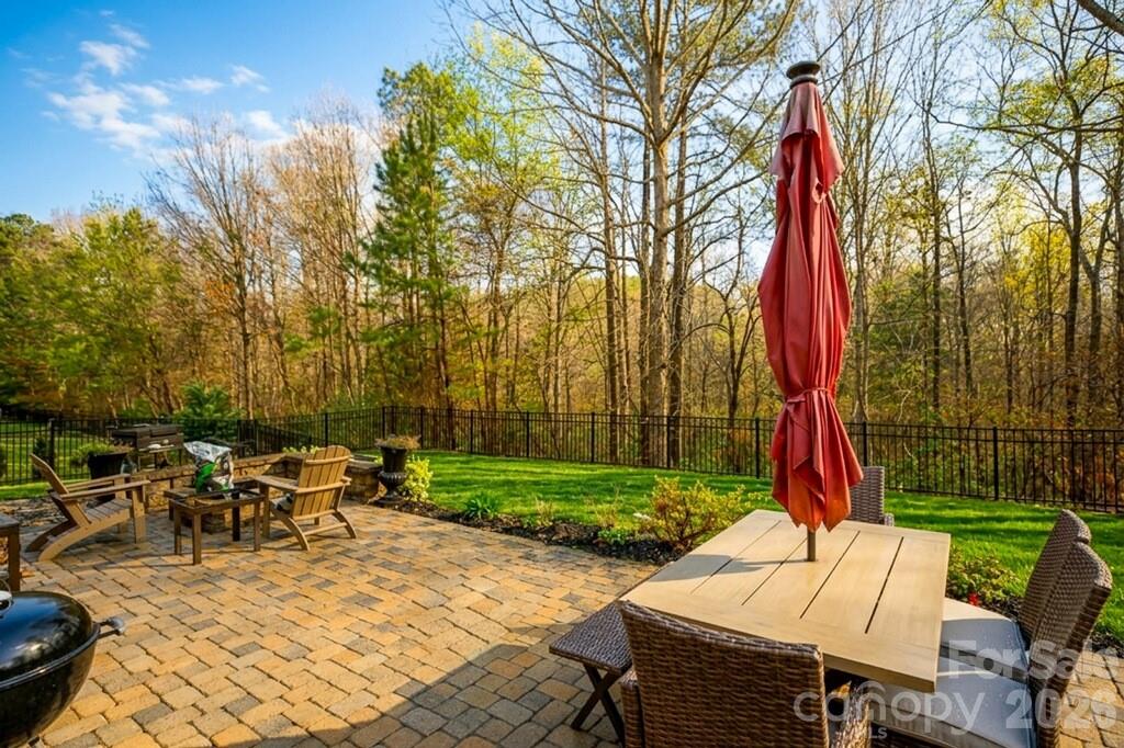 Lake Ridge - Residential