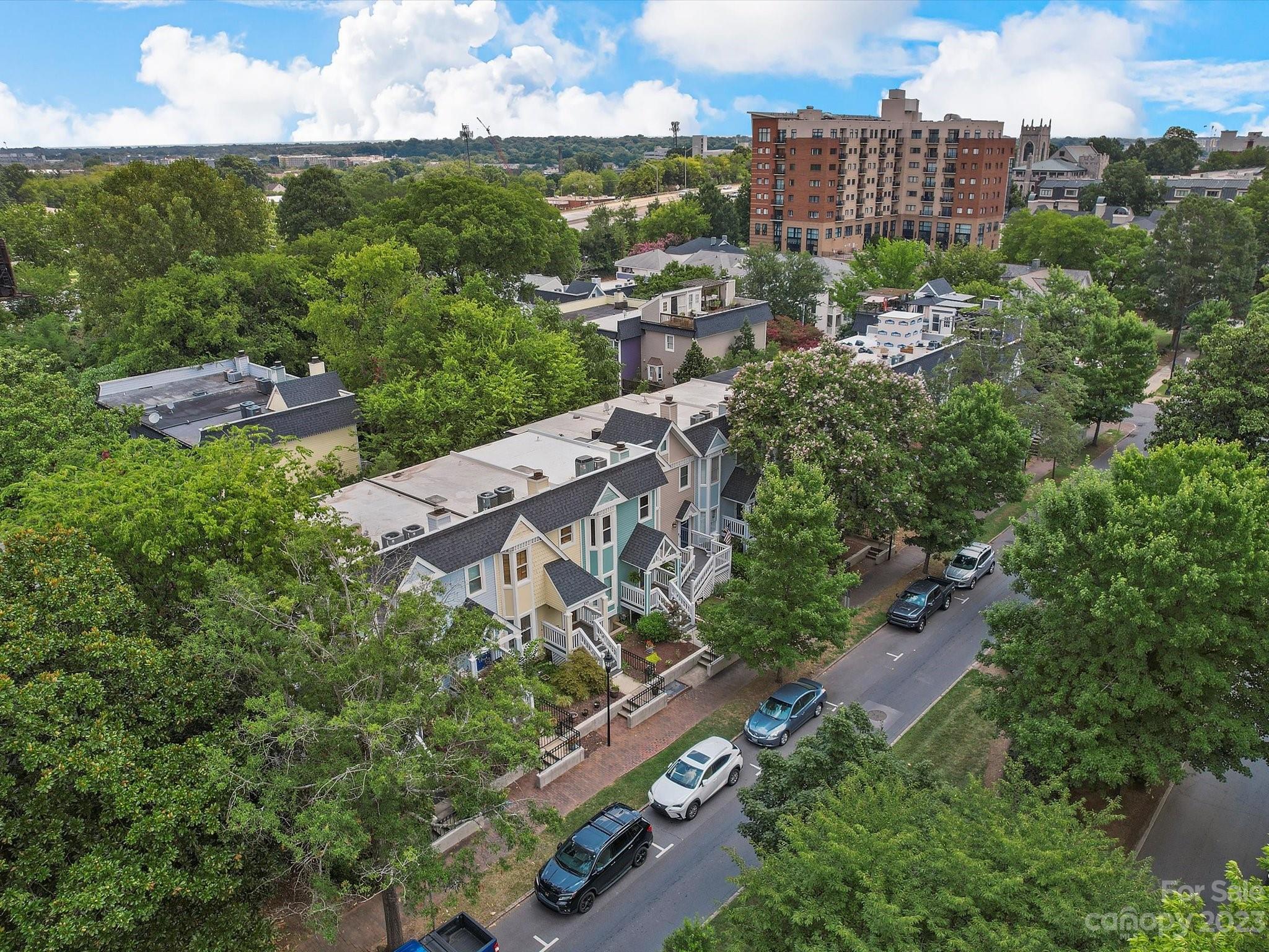 10th Avenue Townhomes - Residential