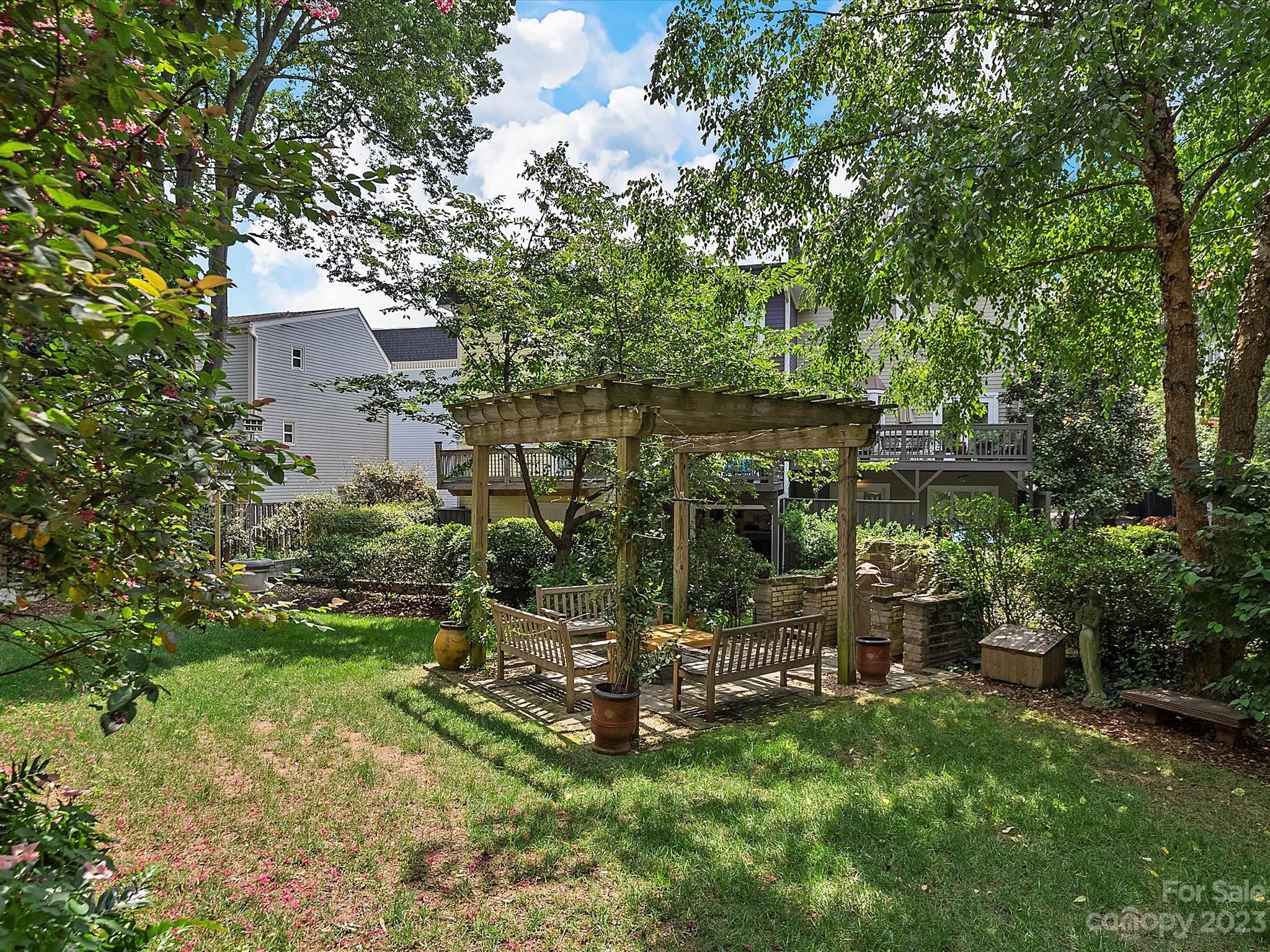 10th Avenue Townhomes - Residential