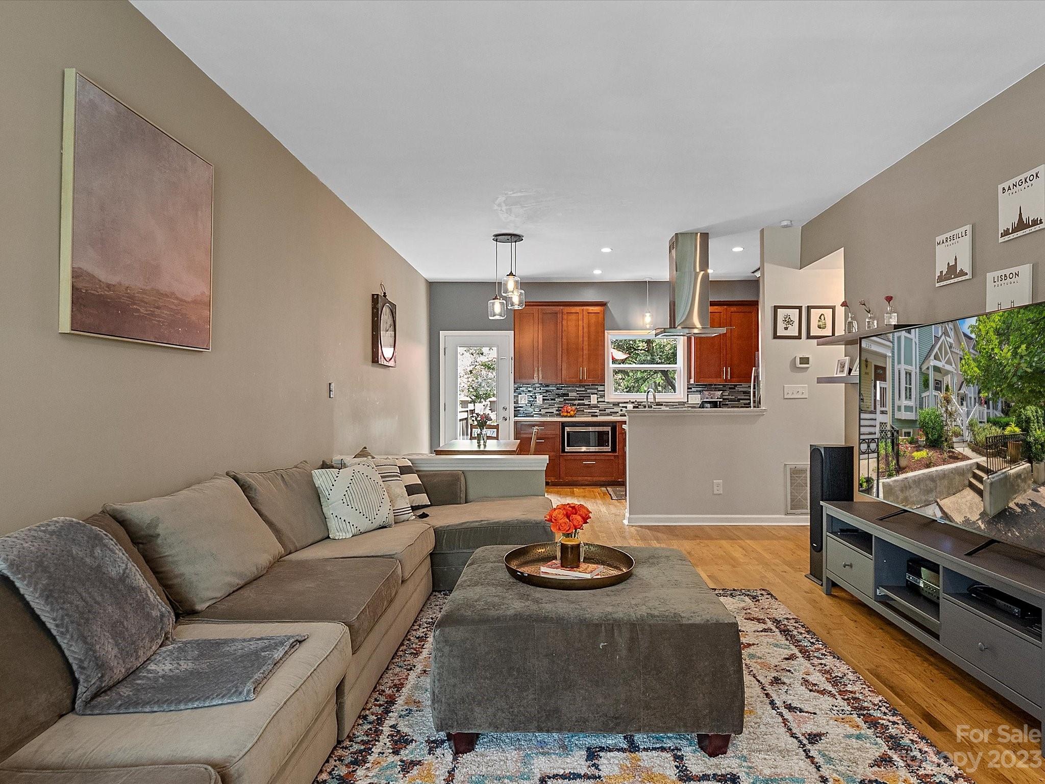 10th Avenue Townhomes - Residential