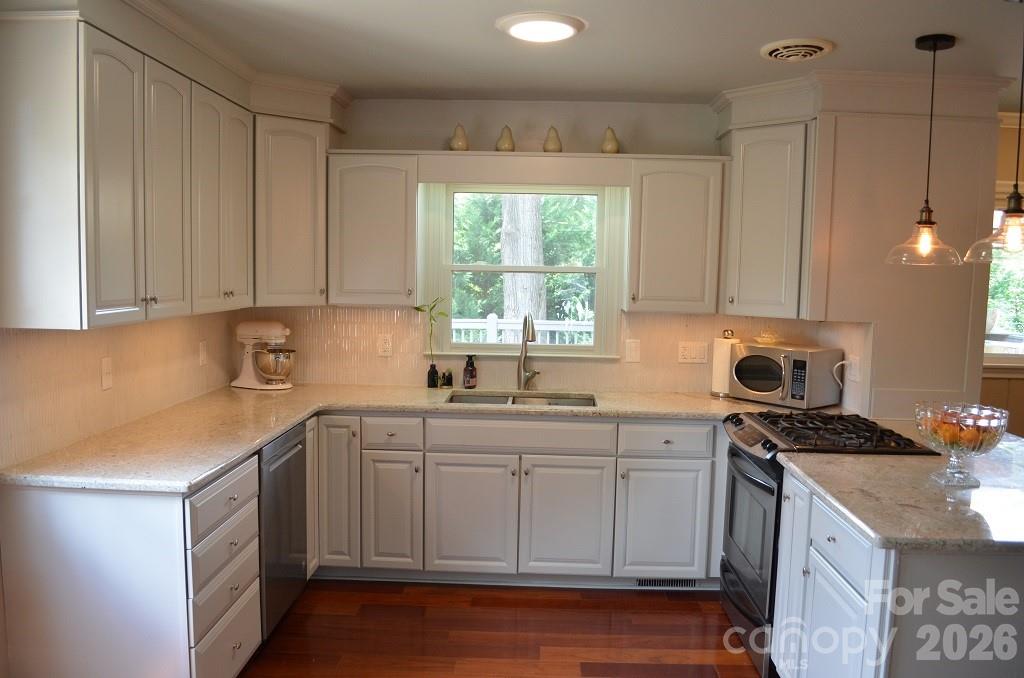 Ashbrook - Residential