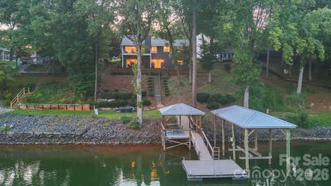 Photo of 19007 Kailua Circle, Tega Cay, SC 29708 (MLS # 4417140)
