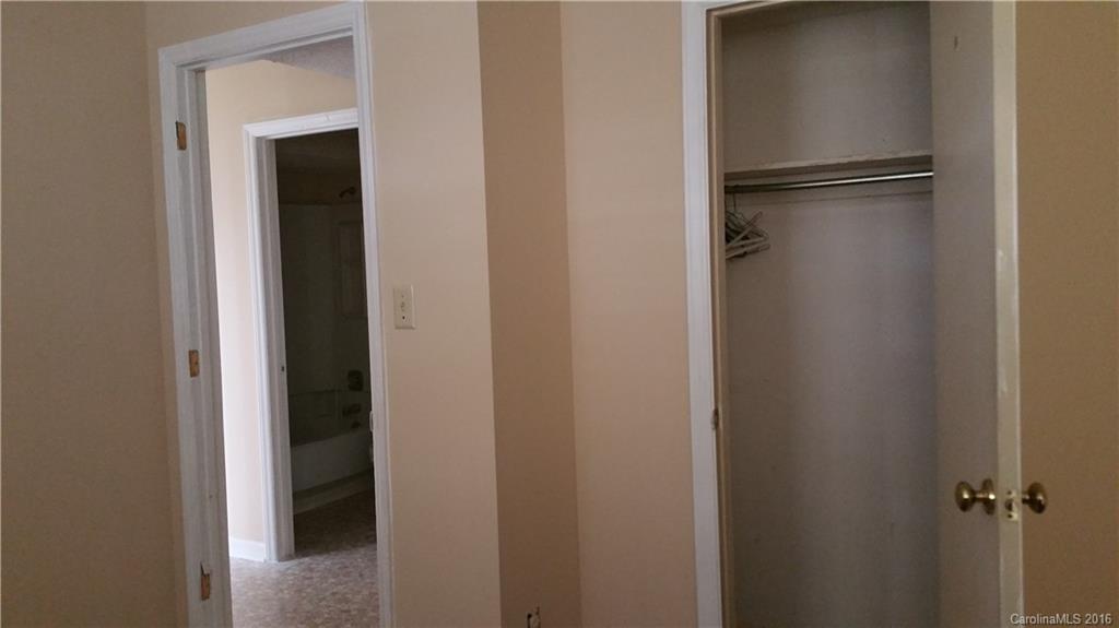 Hickory Ridge - Residential