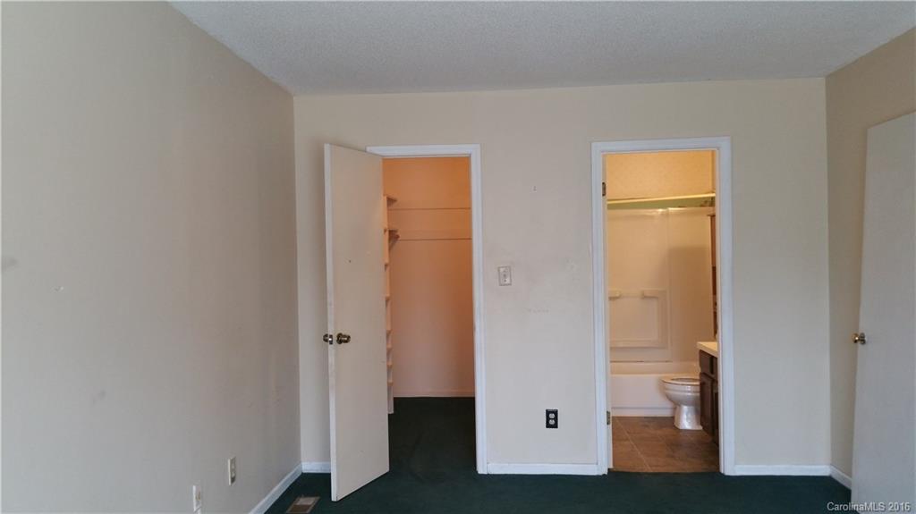 Hickory Ridge - Residential