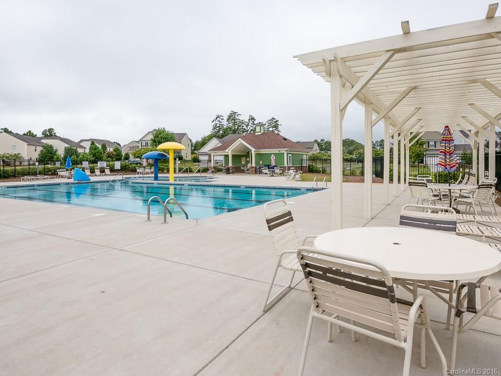 Almond Glen - Residential