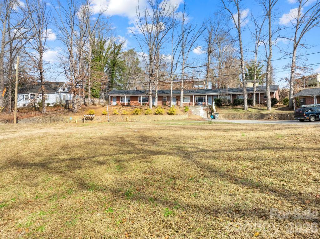 434 Arlington Circle NW