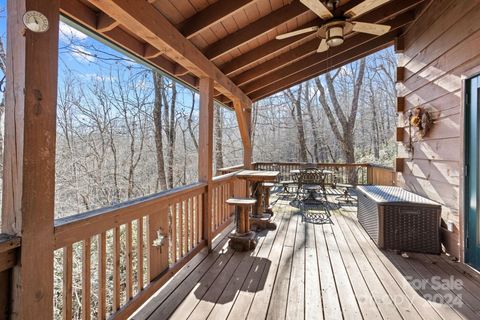 A home in Pisgah Forest