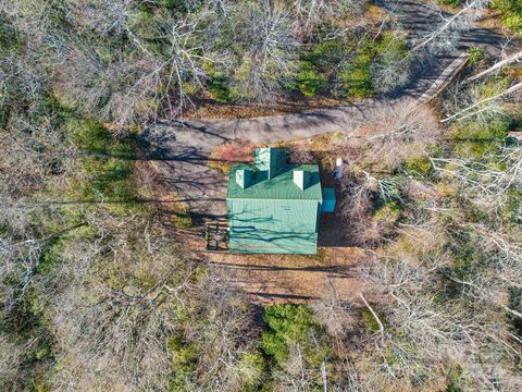 A home in Pisgah Forest