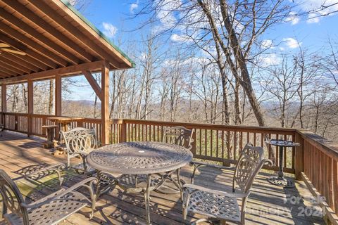 A home in Pisgah Forest