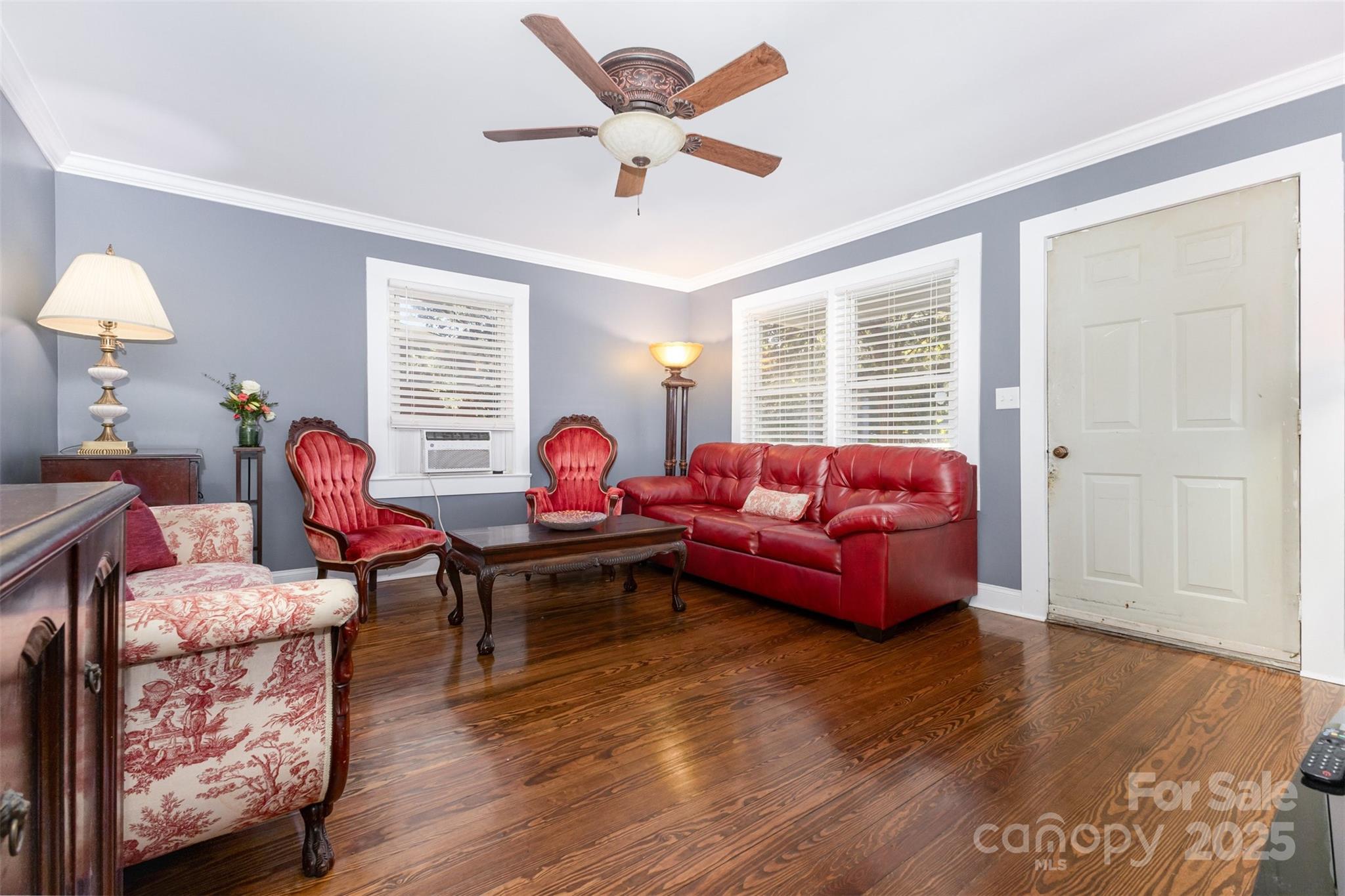 1216 N Ransom Street