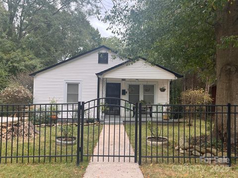 Photo of 1216 N Ransom Street, Gastonia, NC 28052 (MLS # 4312465)