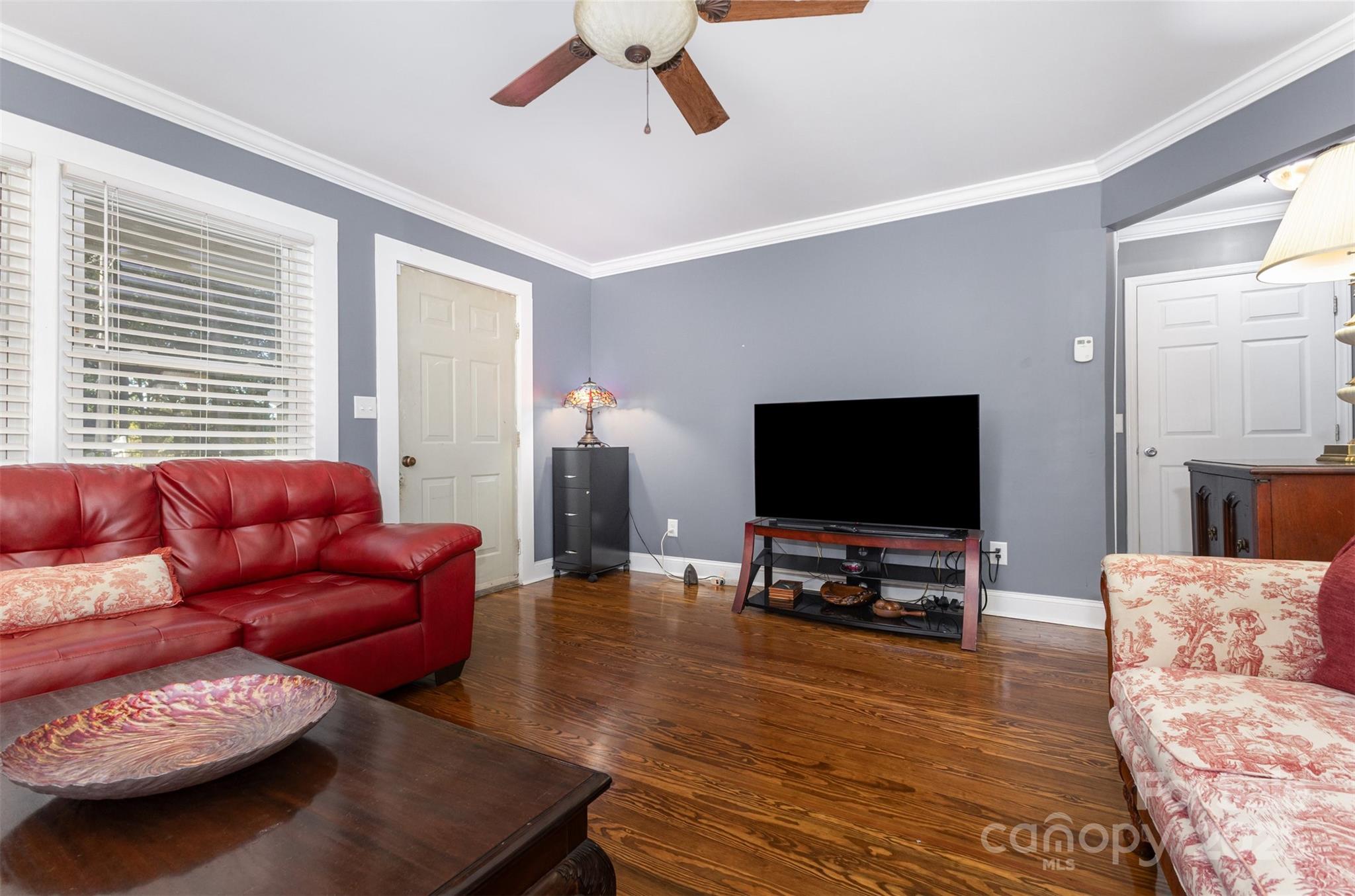 1216 N Ransom Street