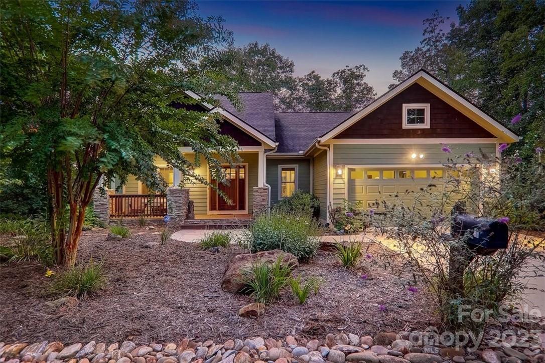 Crest Mountain - Residential