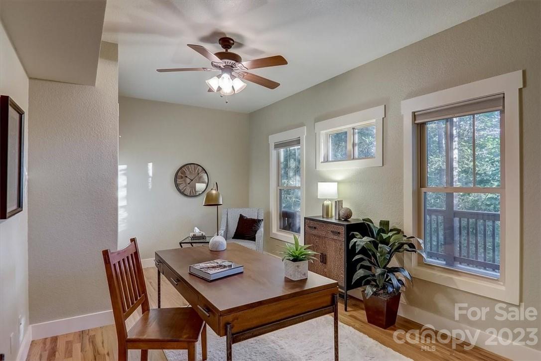 Crest Mountain - Residential