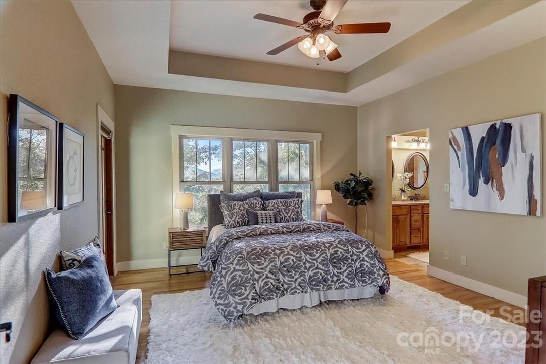 Crest Mountain - Residential