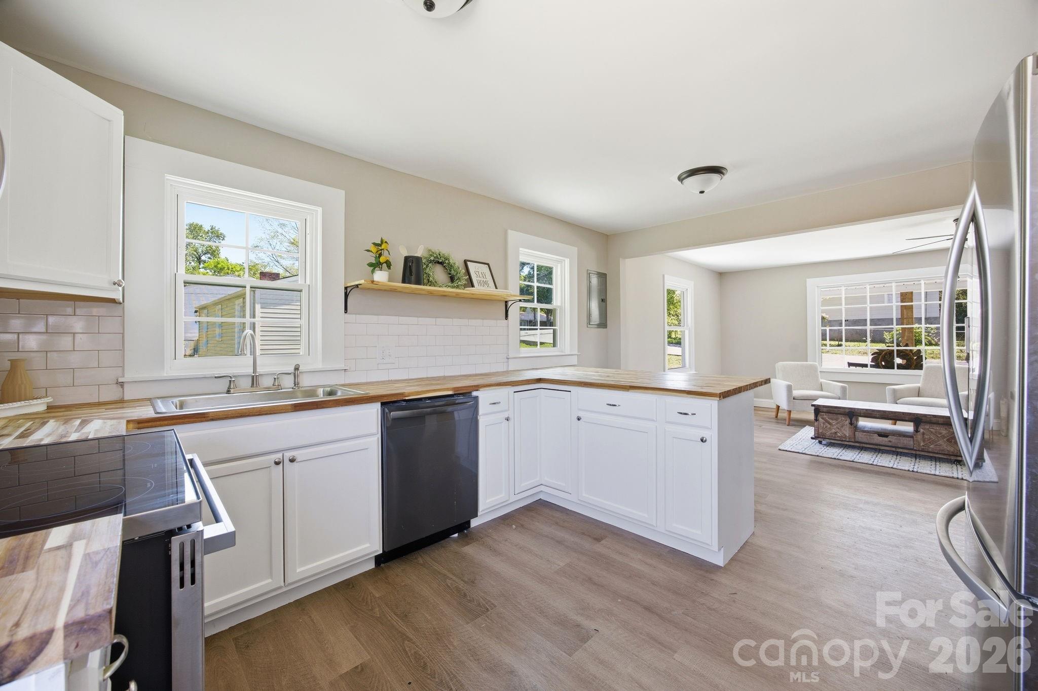 Lincoln Park - Residential