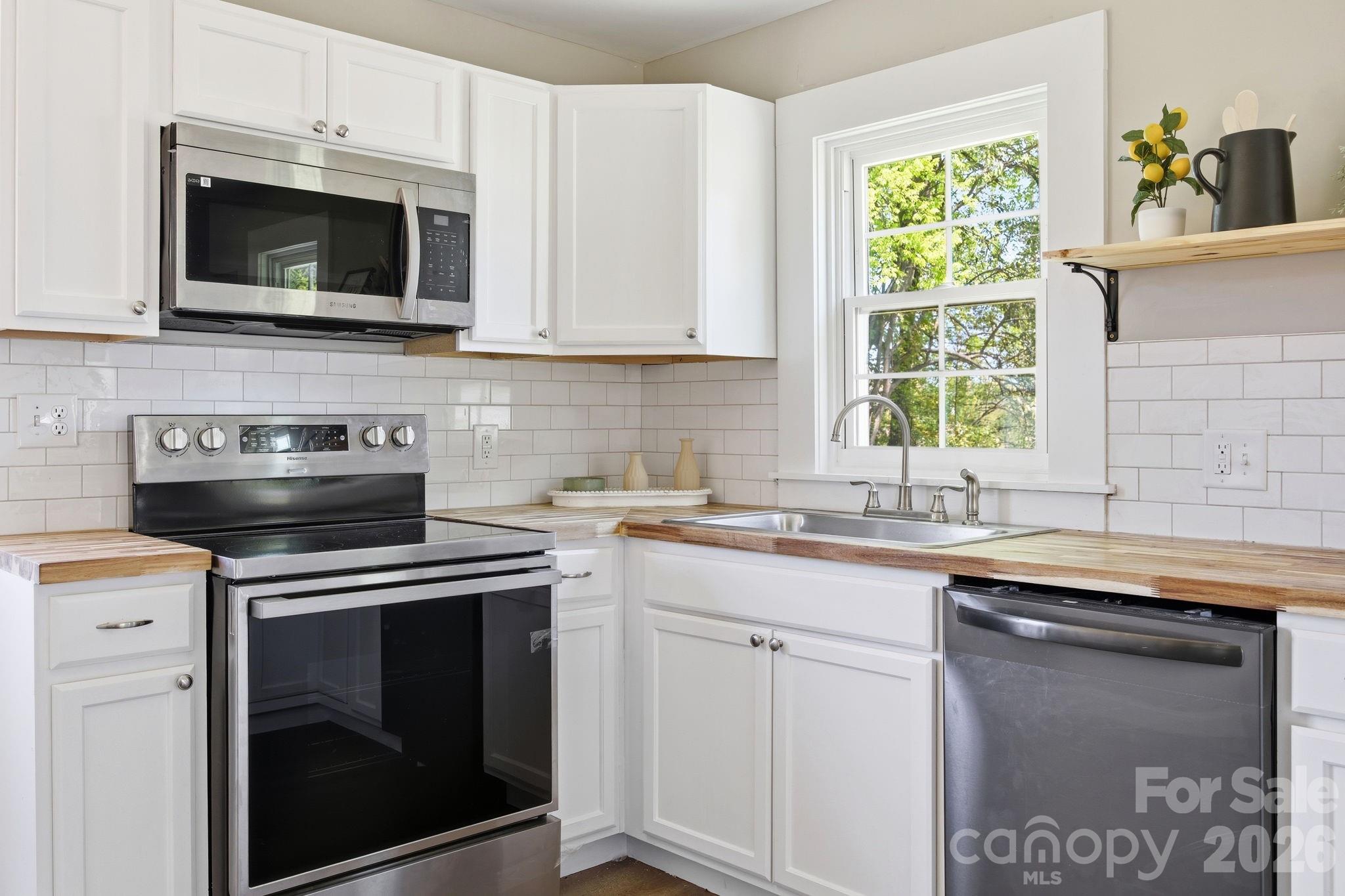 Lincoln Park - Residential