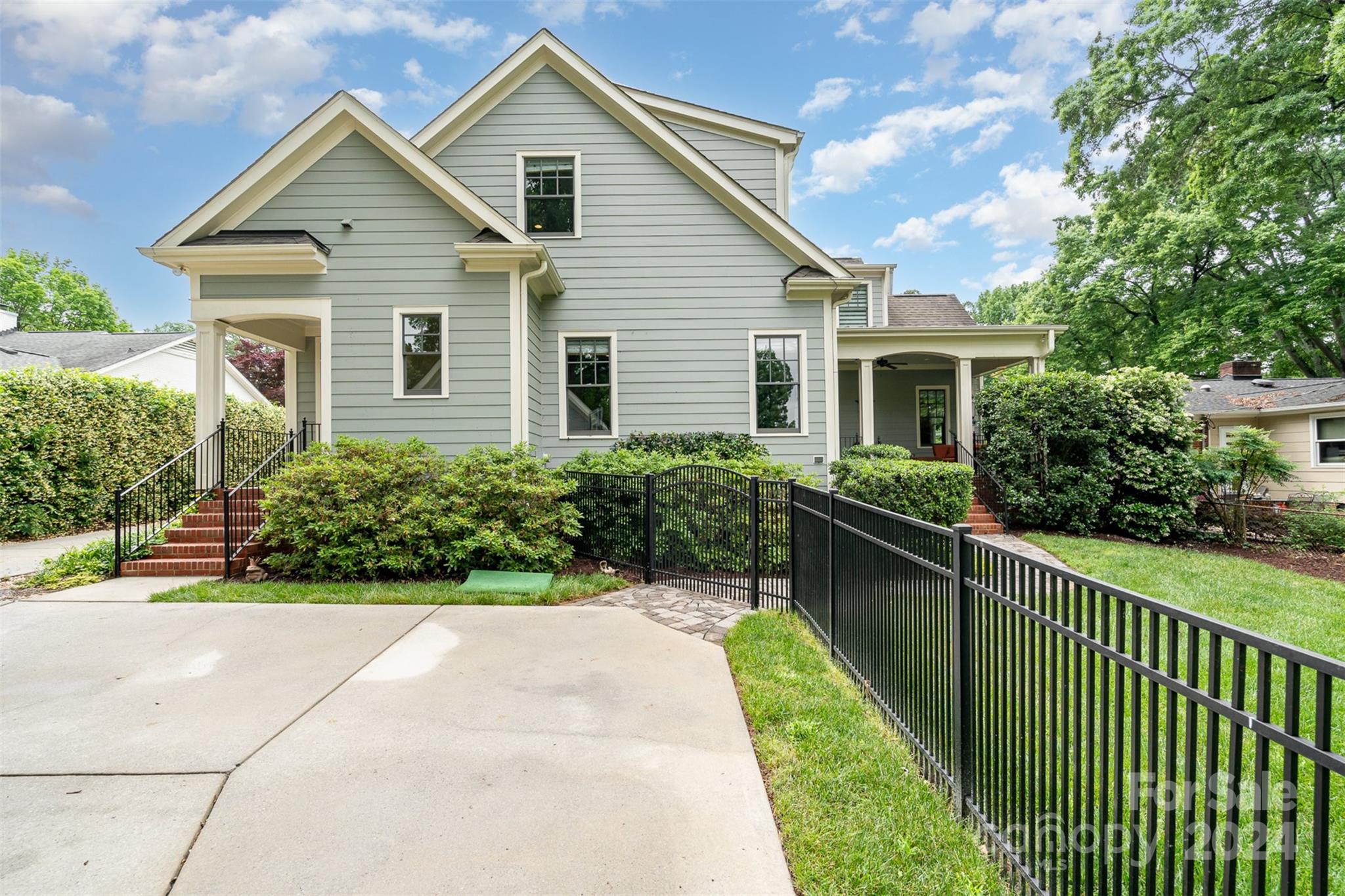 Barclay Downs - Residential