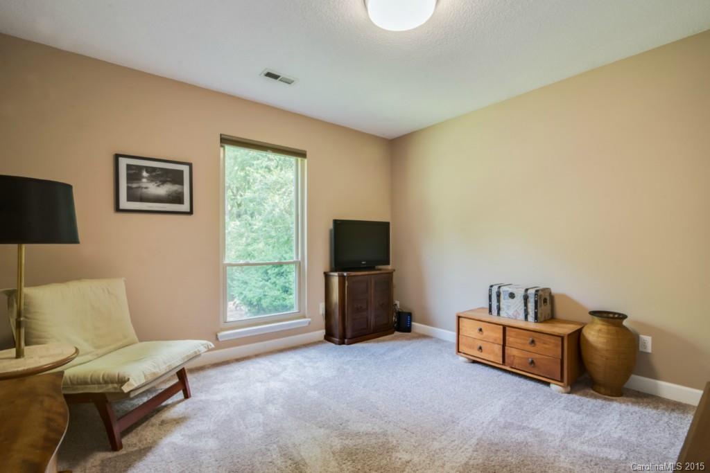 Rainbow Forest - Residential