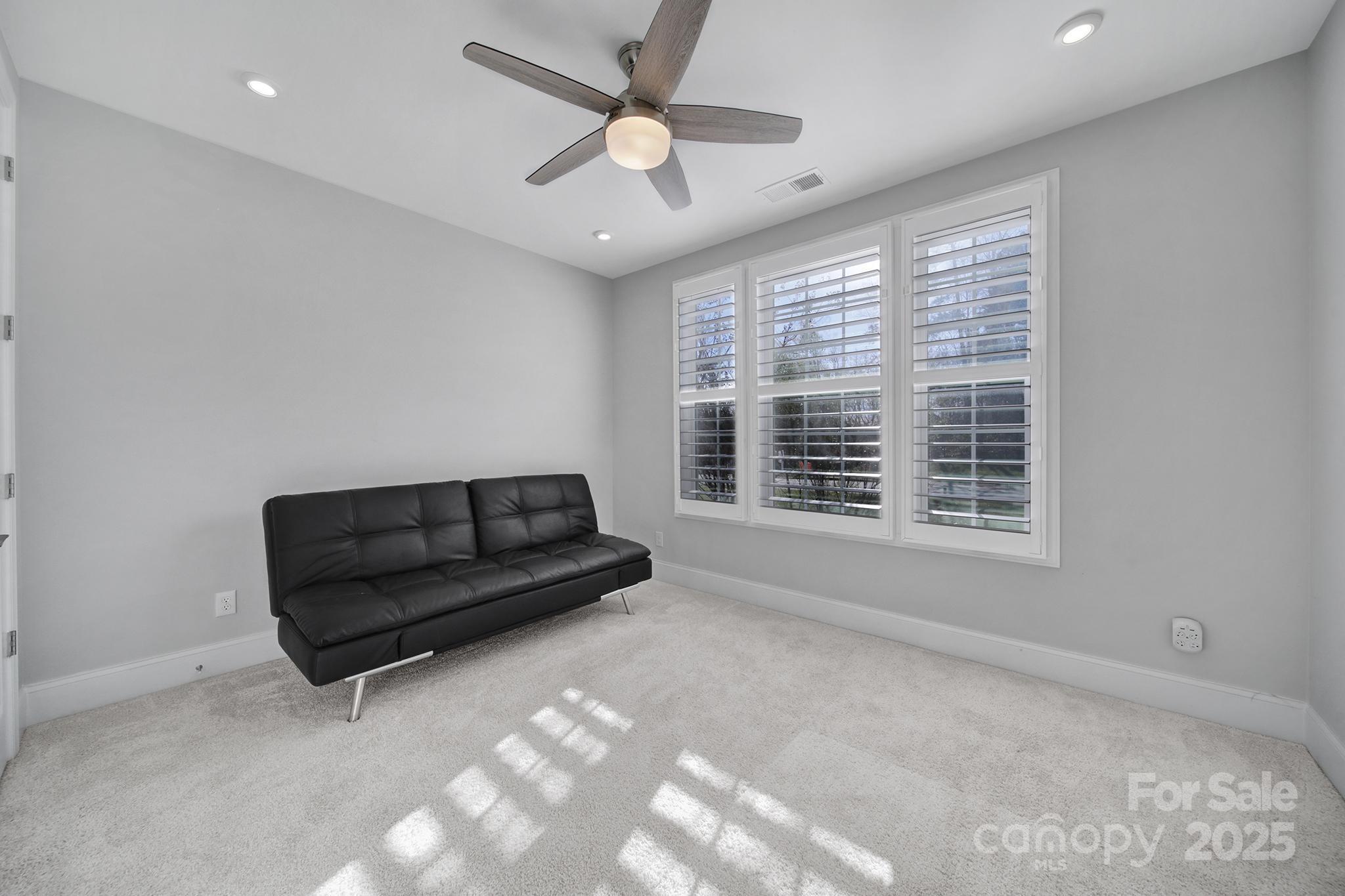 3509 Aqua Point Drive