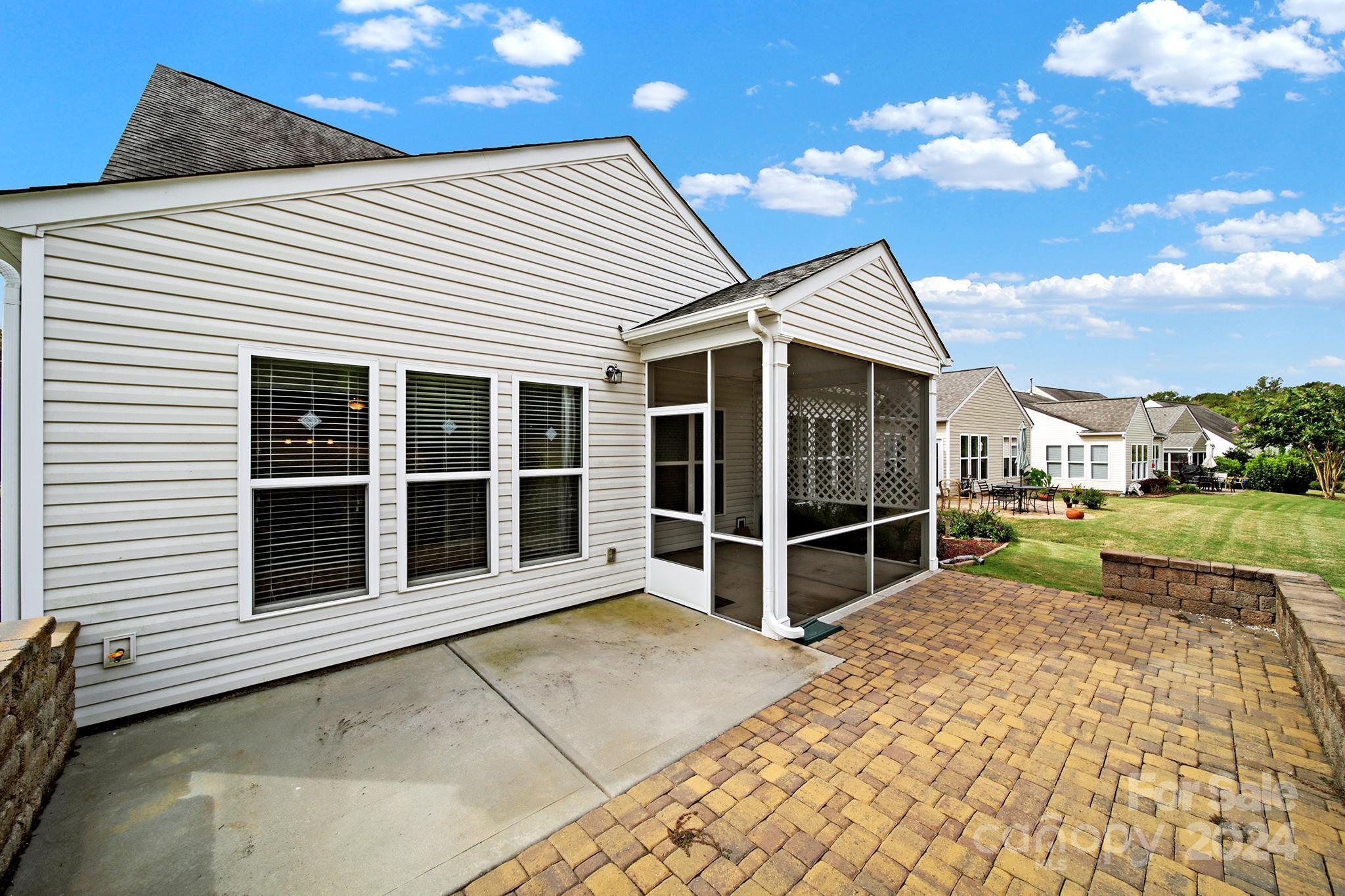 Sun City Carolina Lakes - Residential