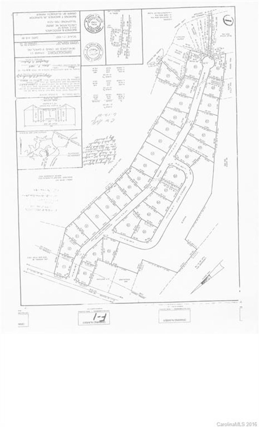 Mobile home lot with LAKE ACCESS and well and septic tank  !!
Convenient location