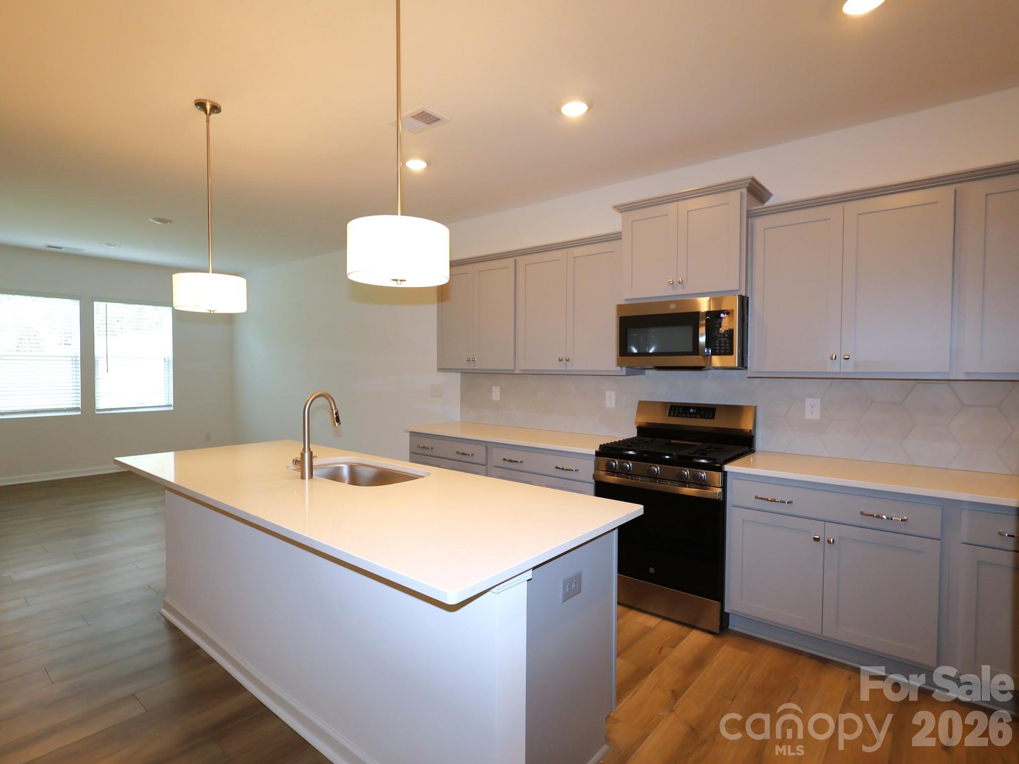 Boulder Ridge - Residential