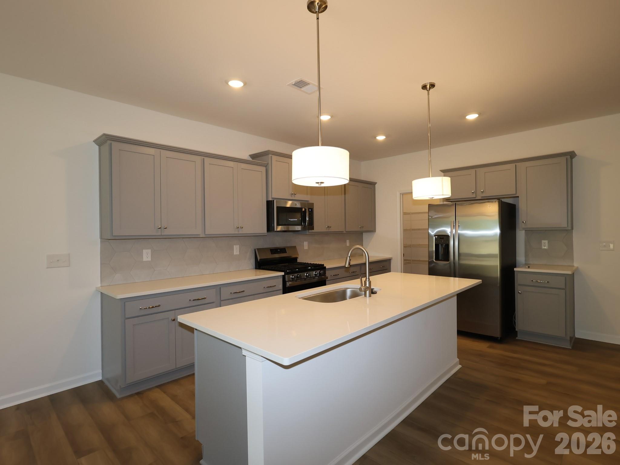 Boulder Ridge - Residential